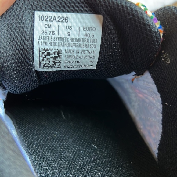 EUC ASICS Gel Nandi 360 size 9 - Picture 15 of 15